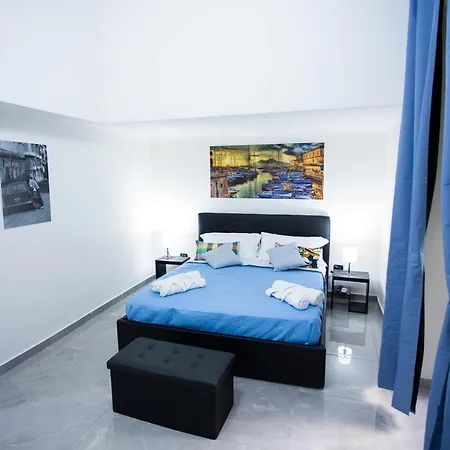 Casa Barrio Espanol Naples